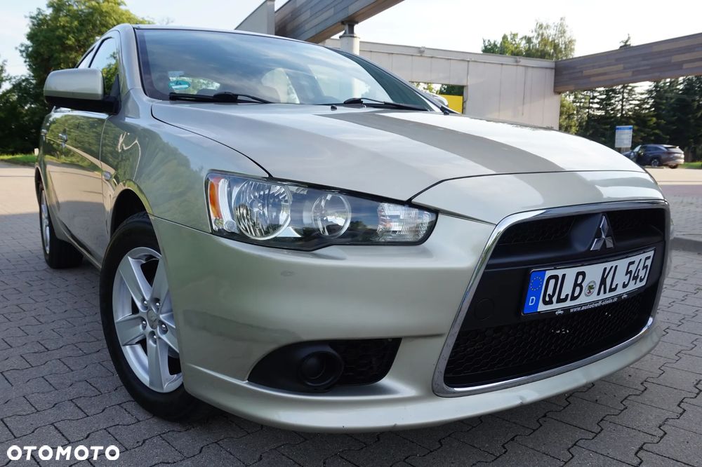Mitsubishi Lancer - 20
