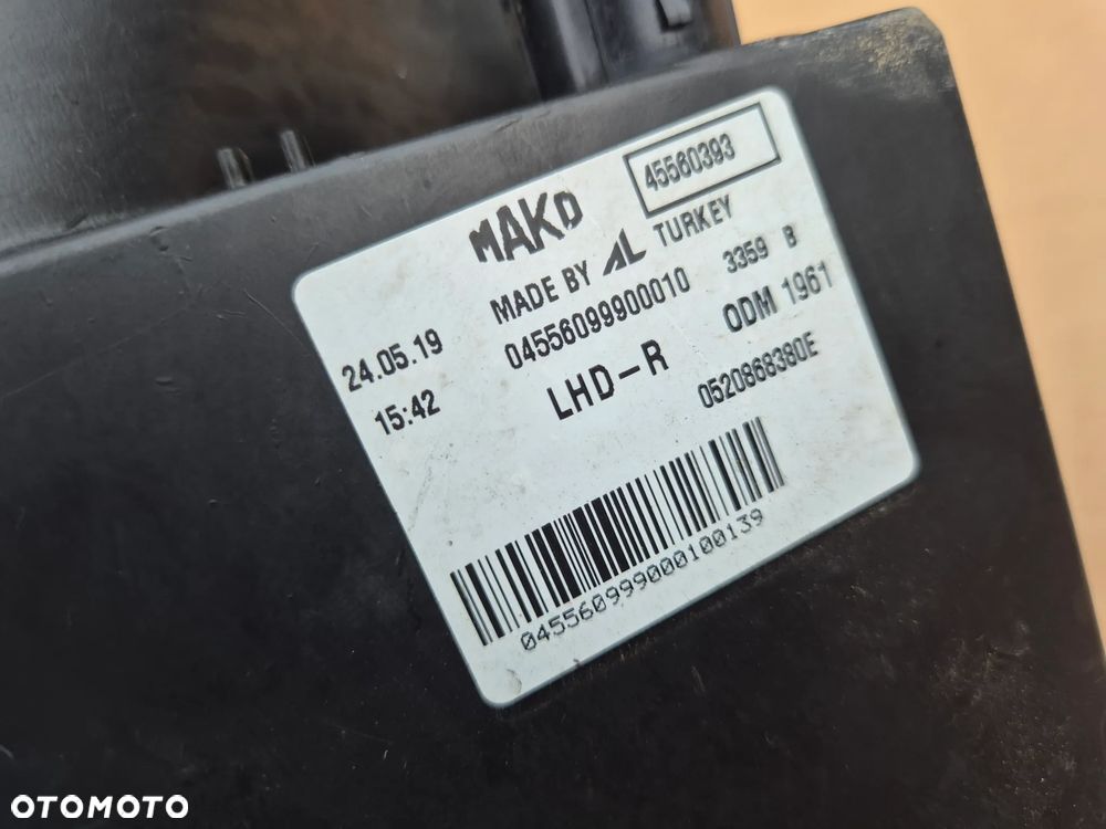 Fiat Fiorino lampa prawa.Nemo.Bipper.OE.100% - 4