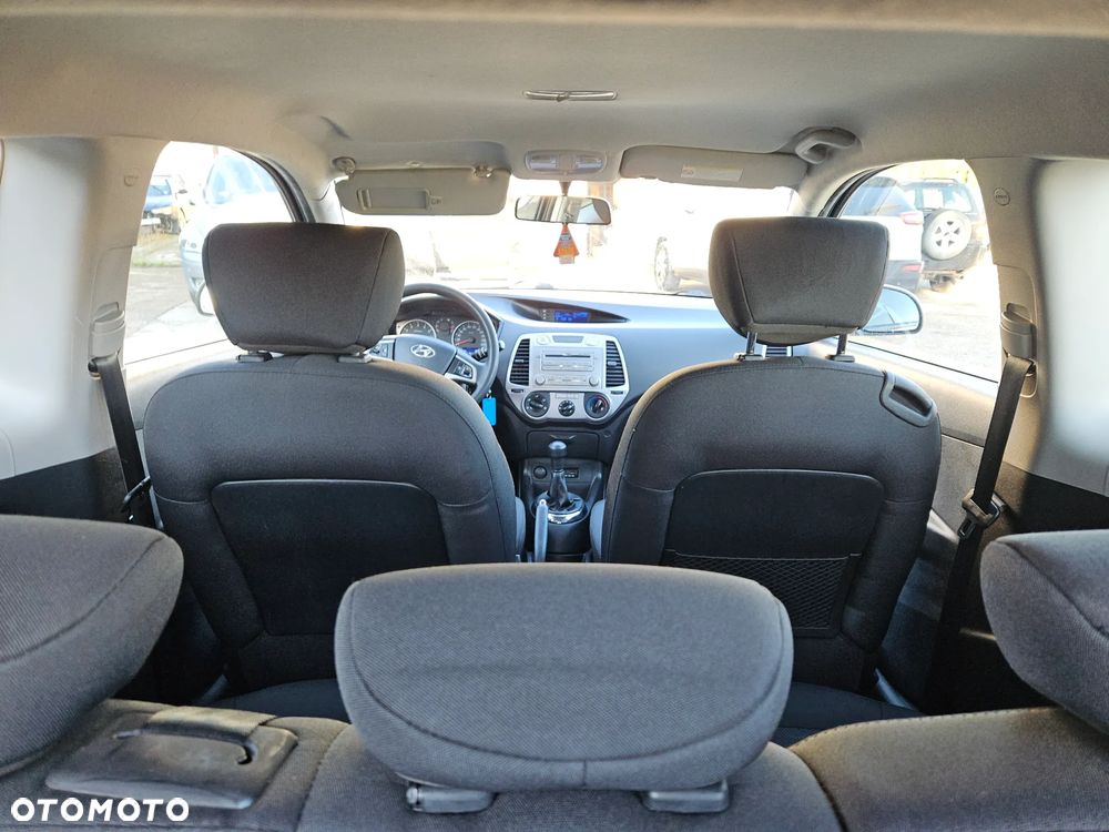 Hyundai i20 1.2 Comfort - 12