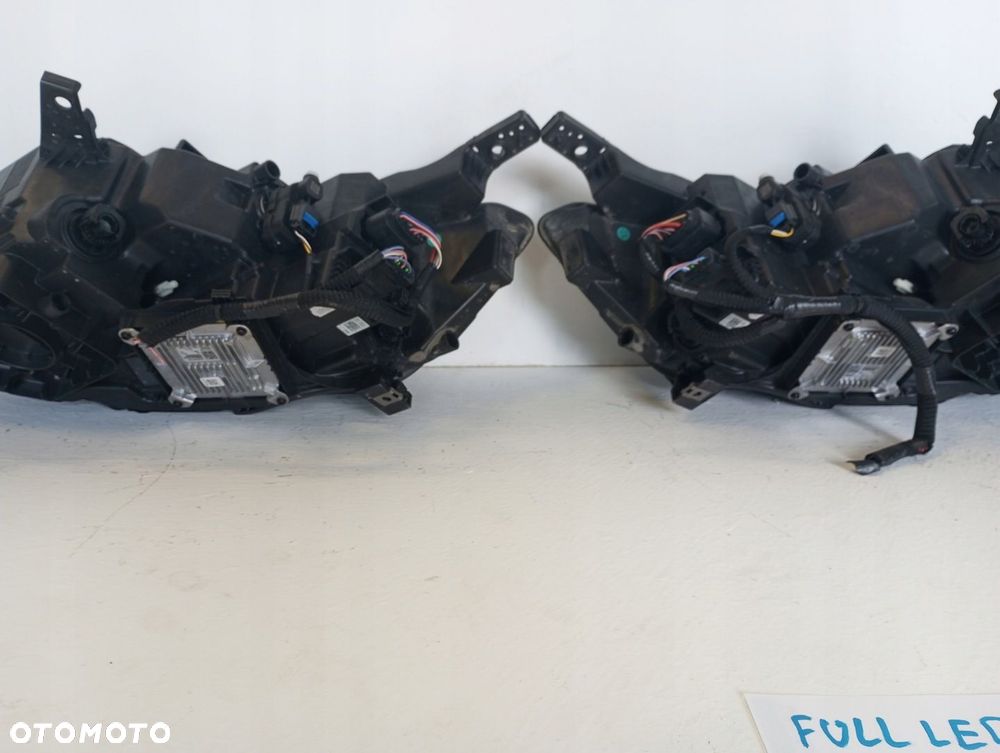 lampa LAMPY FULL LED RENAULT RAFALE 260101515R 260601435R - 12