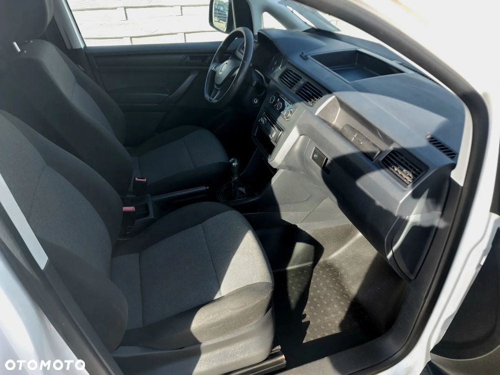 Volkswagen Caddy - 16