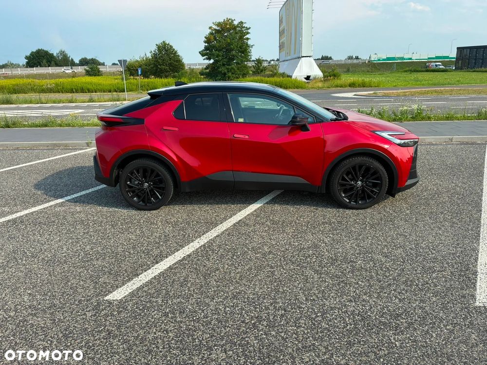 Toyota C-HR 2.0 Hybrid AWD GR SPORT Premiere - 2