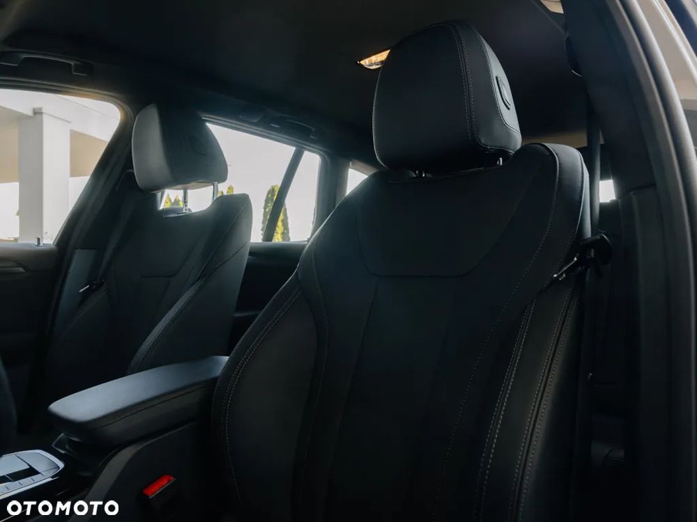 BMW X3 xDrive20i M Sport - 12