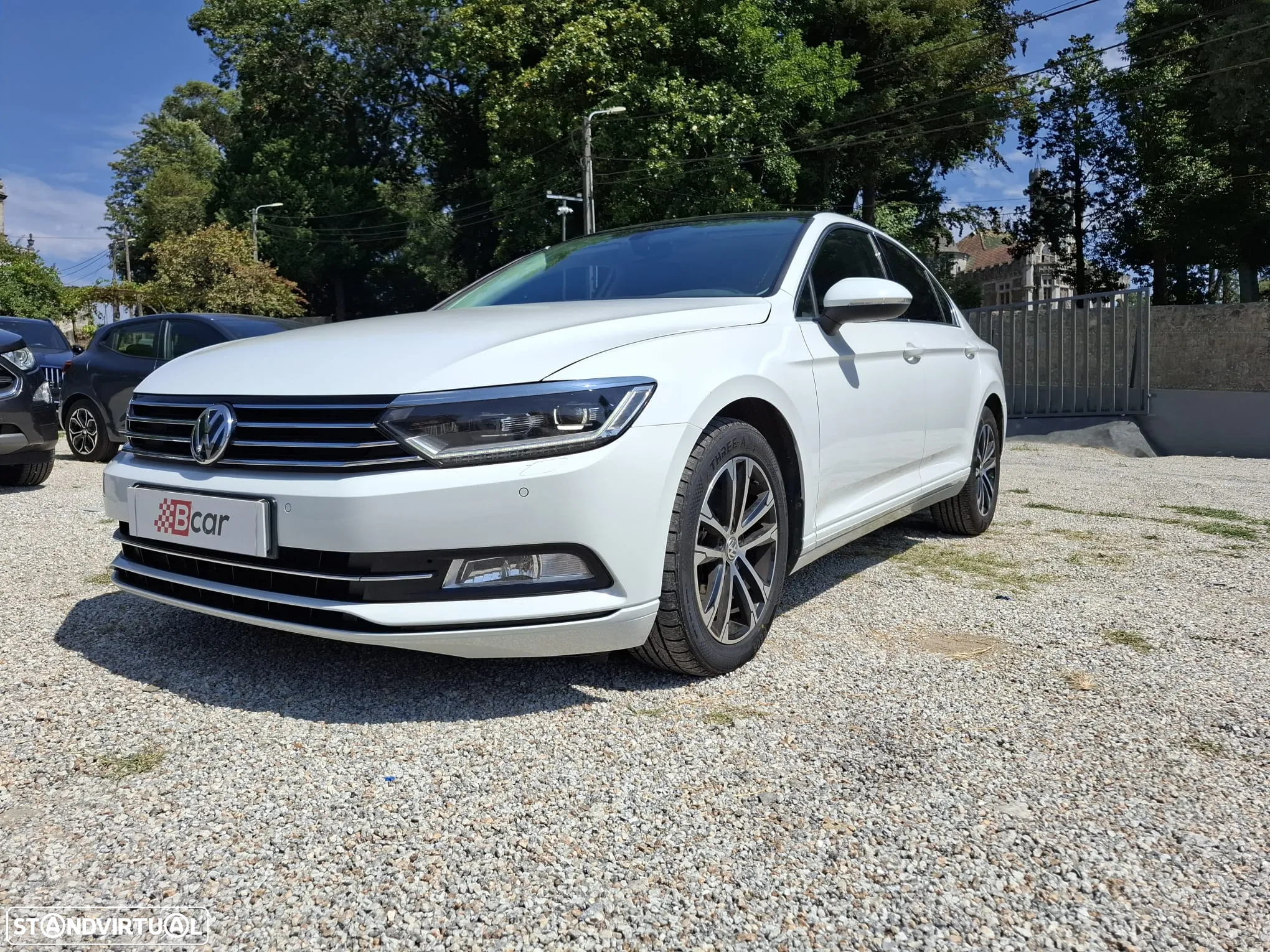 VW Passat 1.6 TDI Trendline - 6
