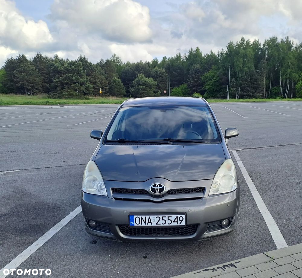 Toyota Corolla Verso 2.2 D-4D Sol + 7os - 6