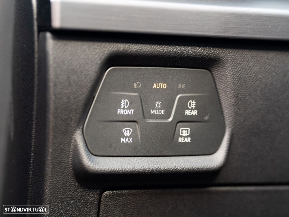 SEAT Leon ST 1.0 TSI FR - 40