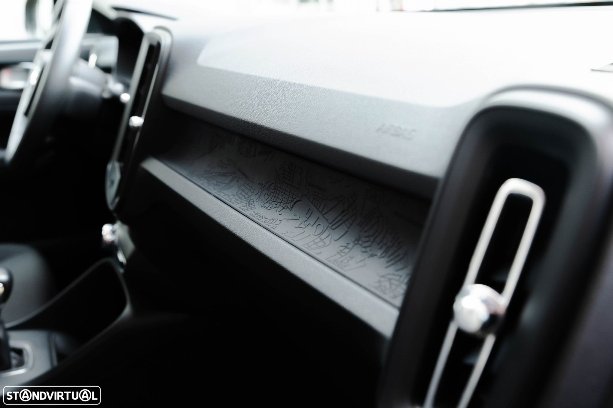 Volvo XC 40 1.5 T2 Momentum Core - 28