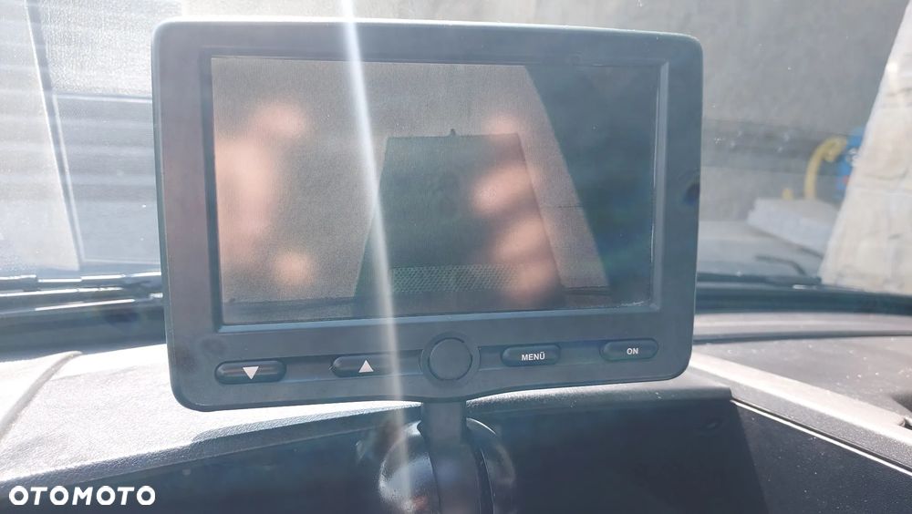 Mercedes-Benz Sprinter - 16