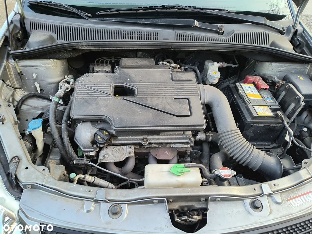 Suzuki SX4 1.6 GLX / Comfort - 36