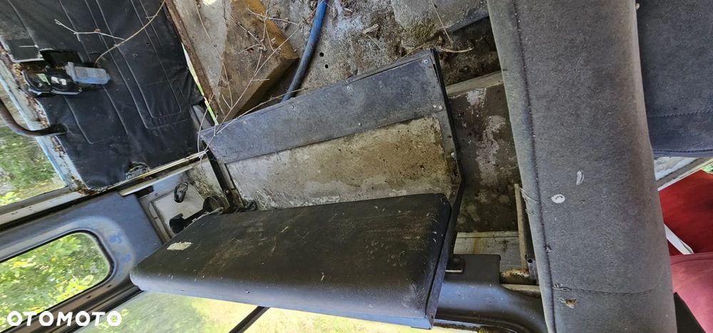 Land Rover Defender 110 2.5td części fotele ławka kierownica silnik skrzynia reduktor most maska dach szyba - 14