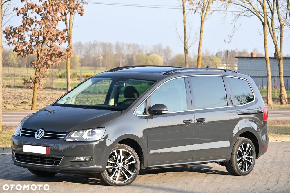 Volkswagen Sharan 2.0 TSI DSG Highline - 4