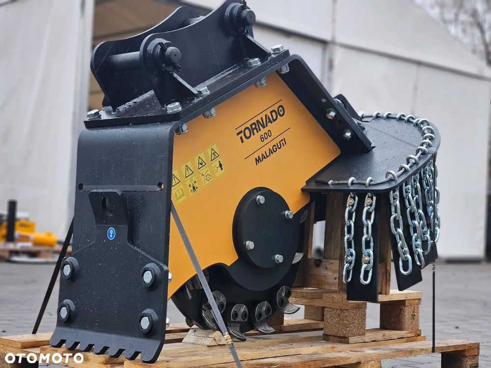 Frezarka do pni Tornado 600 do koparek 9-13 ton - 6