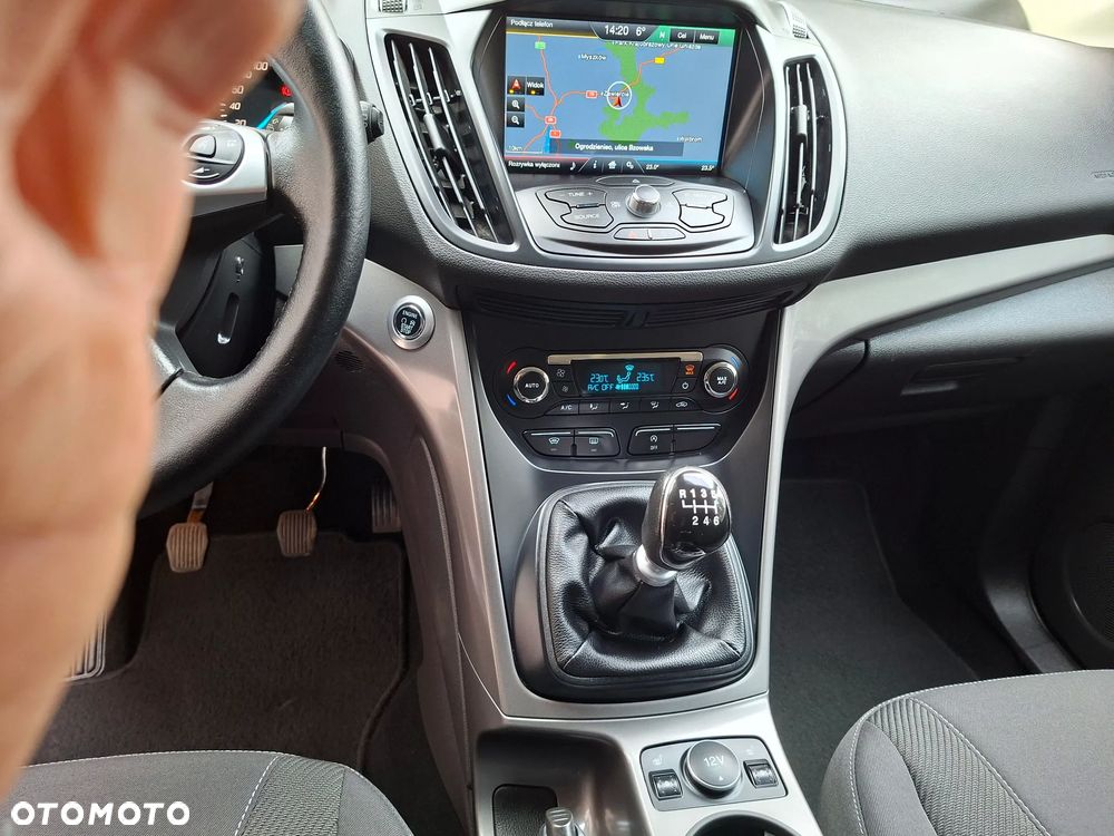 Ford Kuga 1.5 EcoBoost FWD Titanium ASS - 28