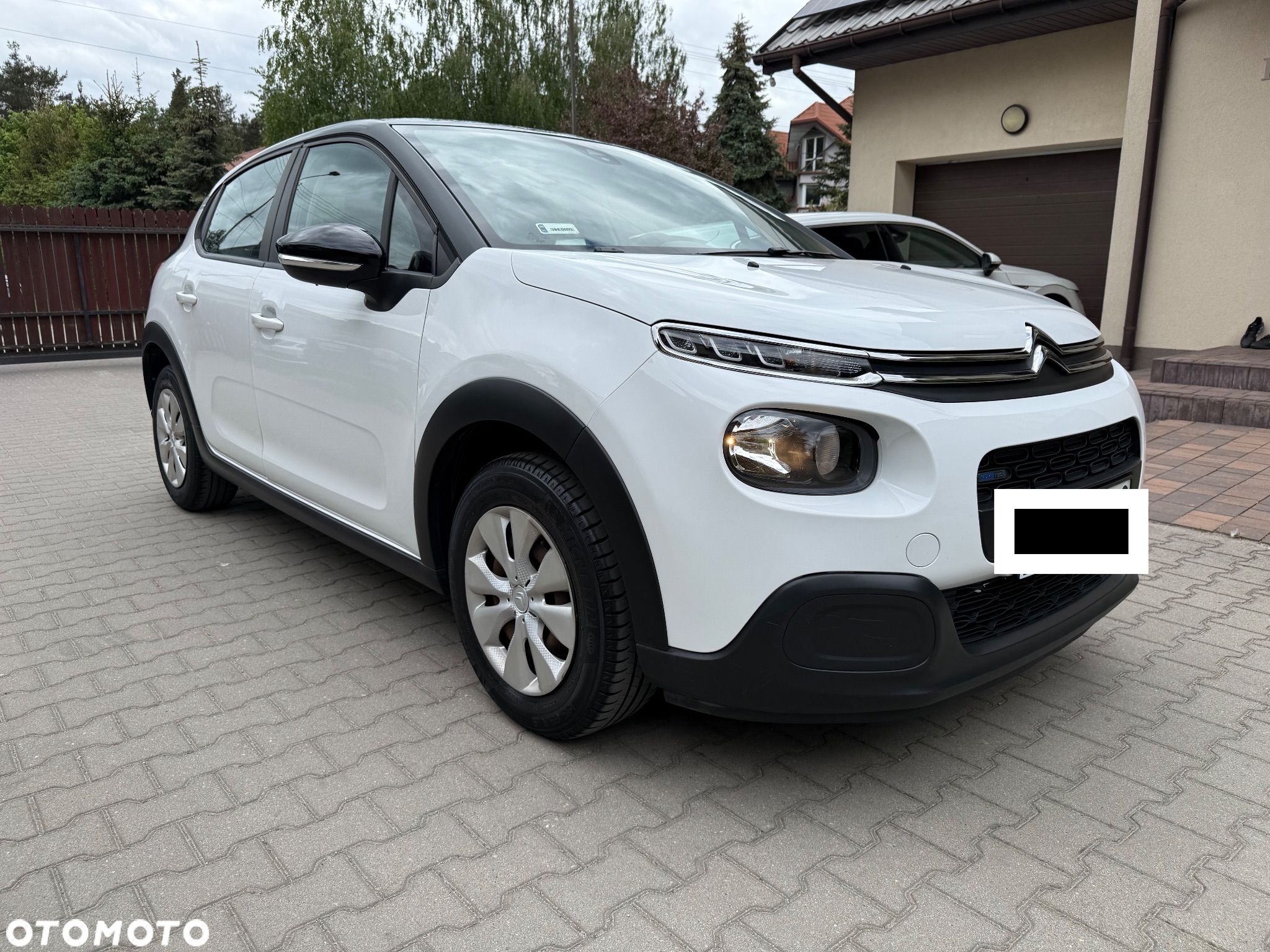 Citroën C3 1.2 PureTech Feel - 1