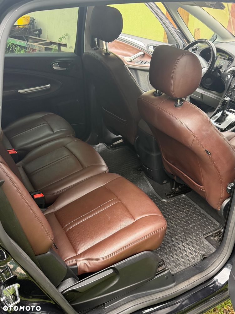 Ford S-Max 2.0 TDCi DPF Titanium - 24