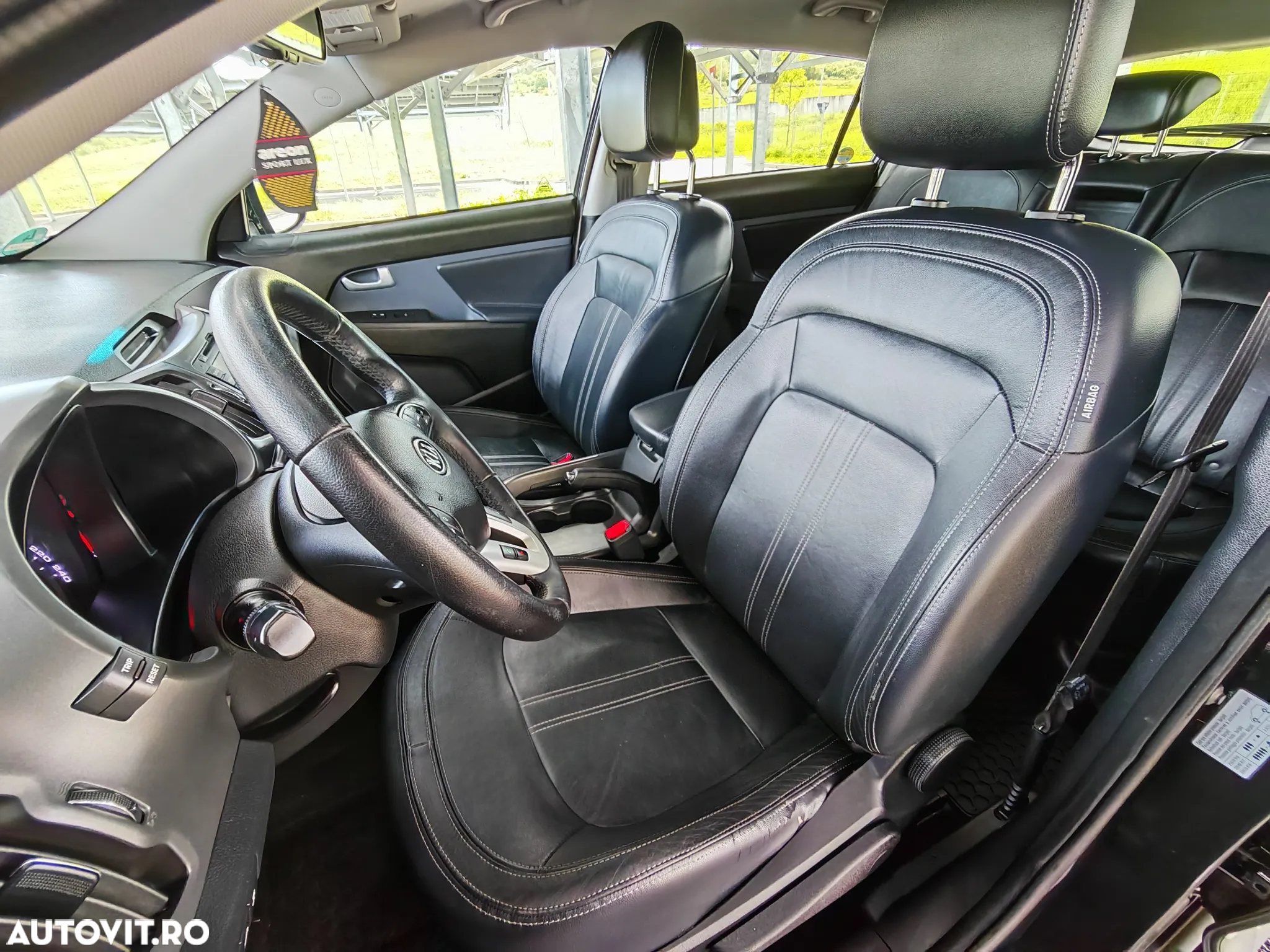 Kia Sportage 2.0 CRDI 184 4WD Automatik Spirit - 26