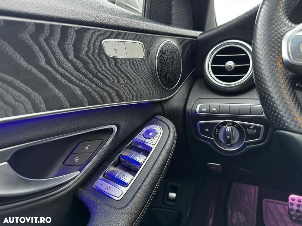 Mercedes-Benz C 220 d 4MATIC T-Modell Aut - 29