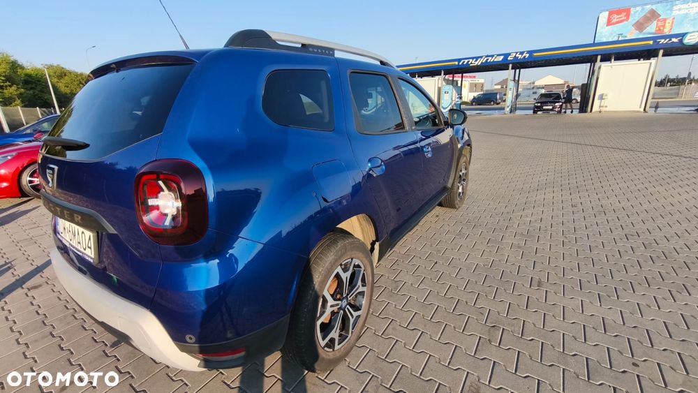 Dacia Duster 1.0 TCe SL Celebration - 8