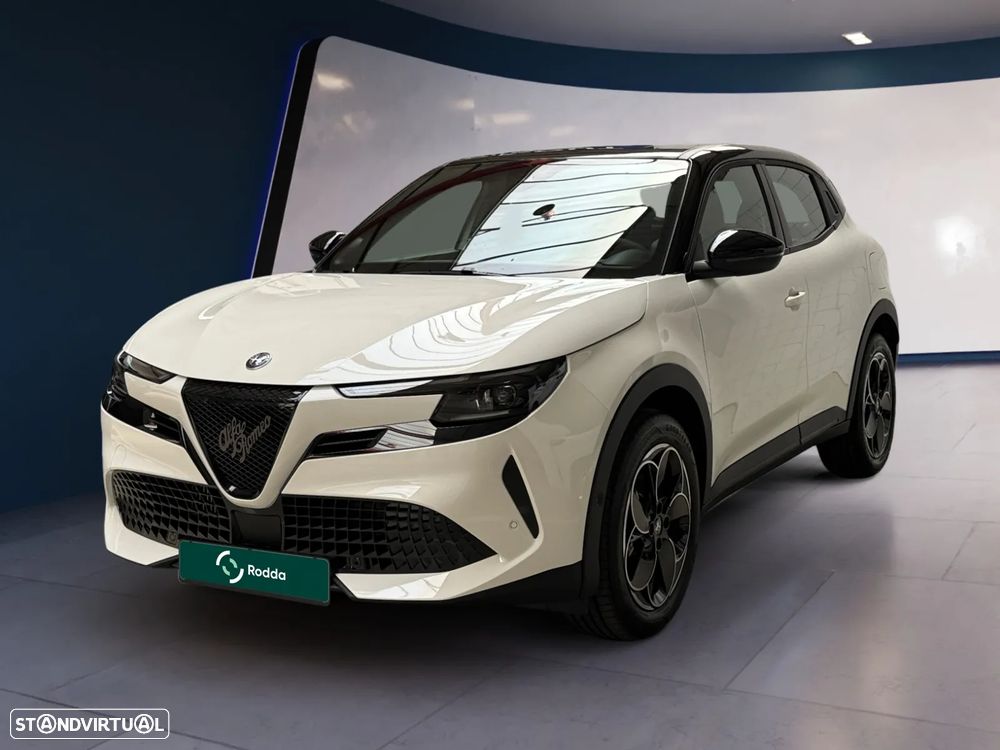 Alfa Romeo Junior 1.2 eDCT6 - 3