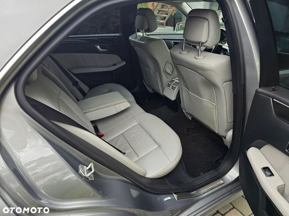 Mercedes-Benz Klasa E 200 BlueTEC Avantgarde - 13