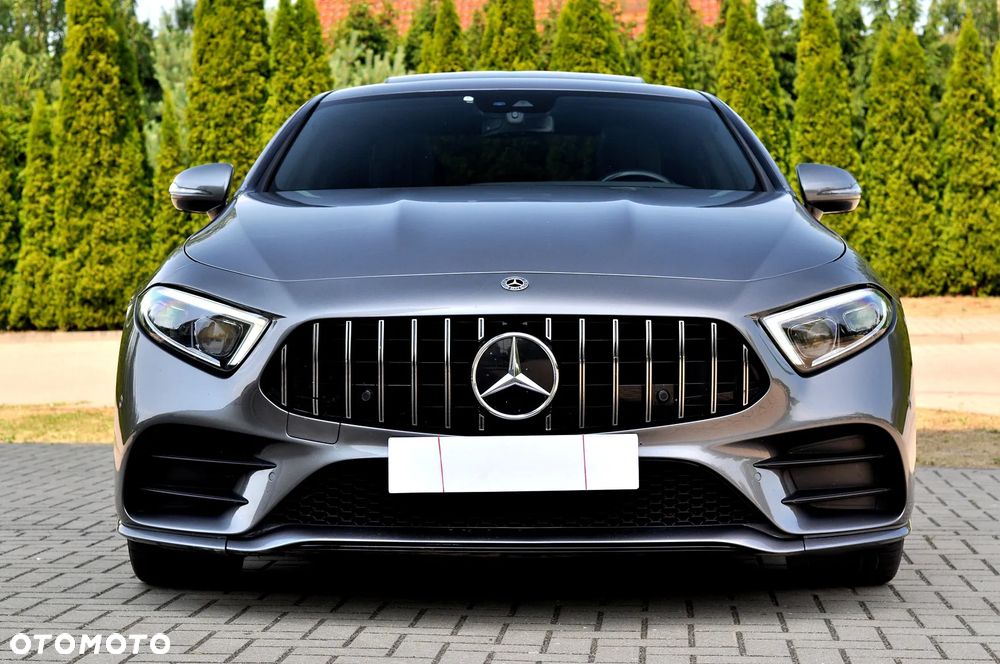 Mercedes-Benz CLS 300 d 4Matic 9G-TRONIC AMG Line - 9
