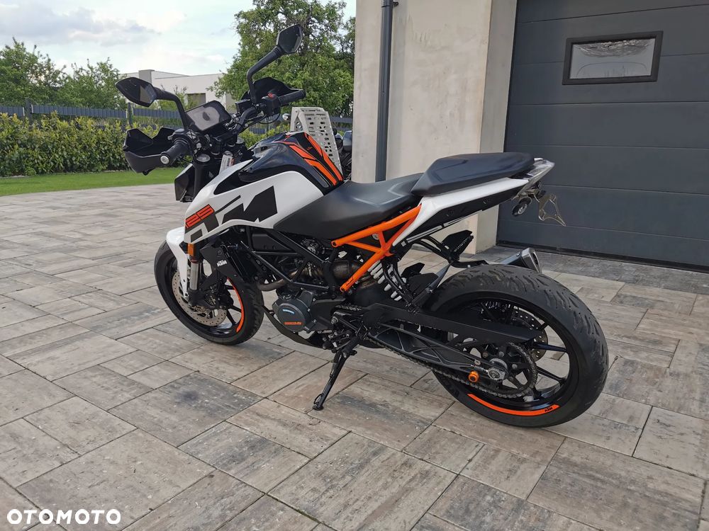 KTM Duke - 3