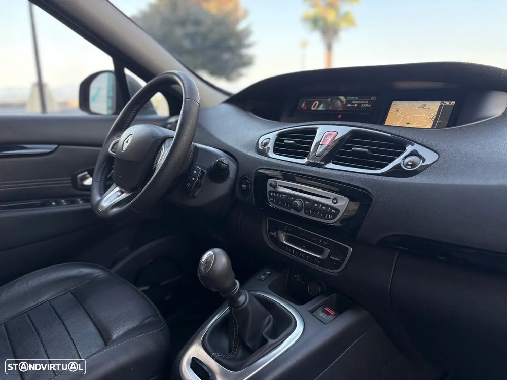 Renault Grand Scénic 1.5 dCi Bose Edition 7L - 9