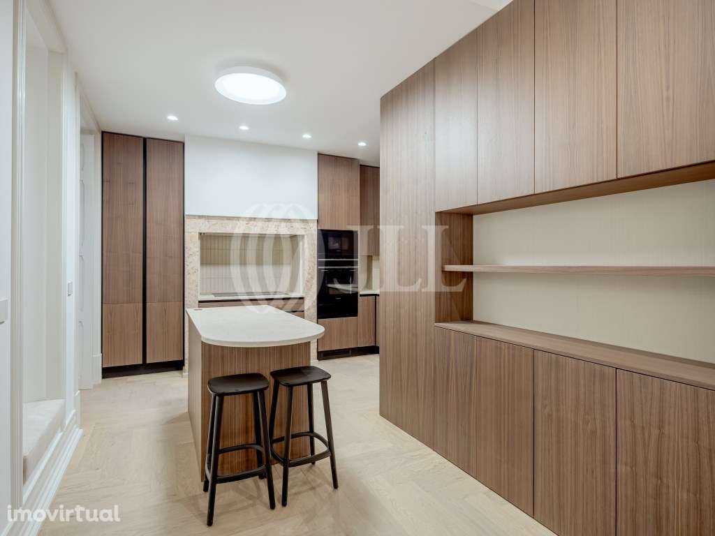 Apartamento T3 com varanda, nas Avenidas Novas, Lisboa - Grande imagem: 5/23