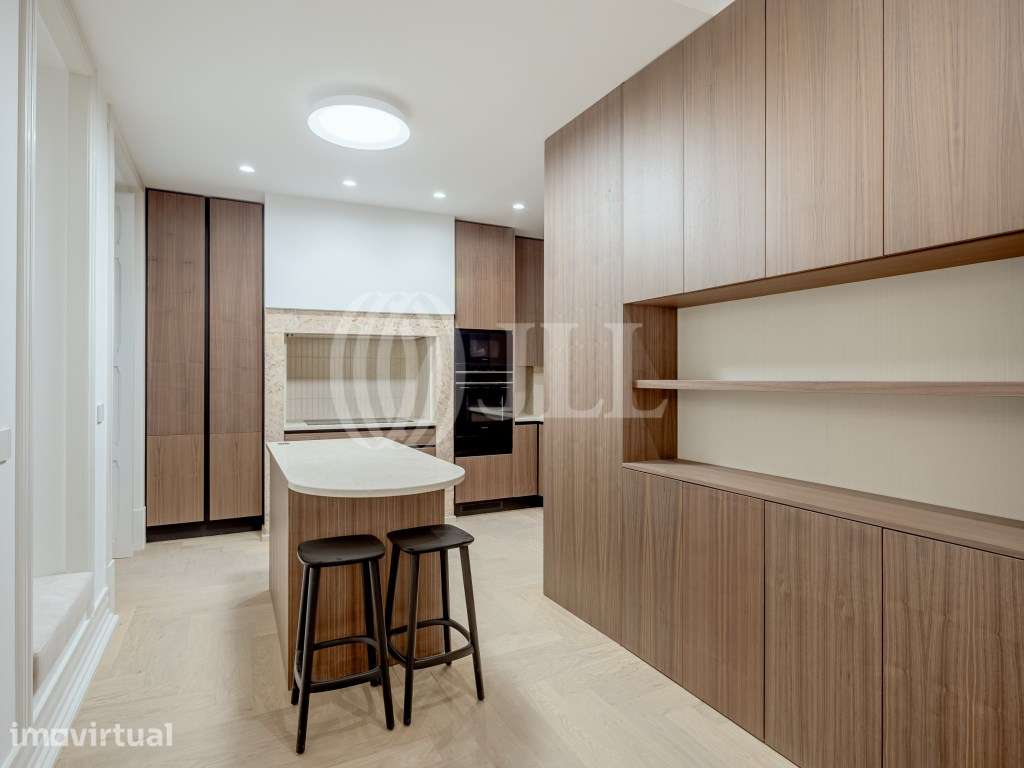 Apartamento T3 com varanda, nas Avenidas Novas, Lisboa - Grande imagem: 5/23