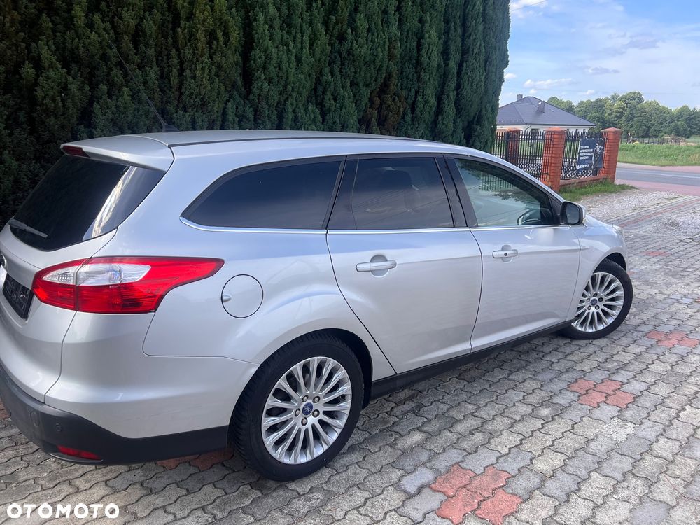 Ford Focus 1.6 Trend - 12
