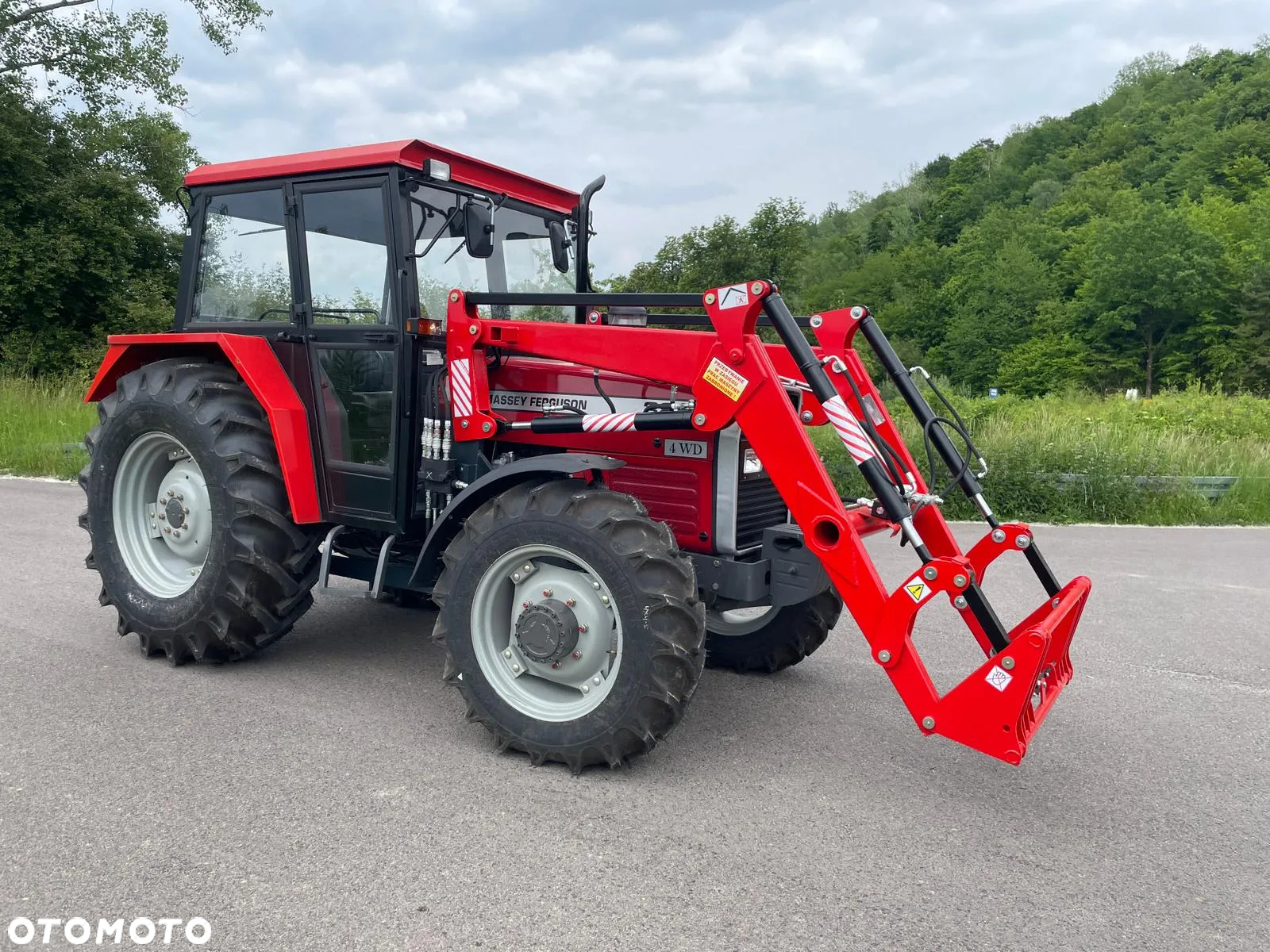 Massey Ferguson 240 - 18