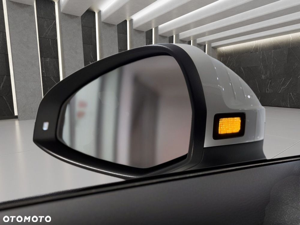 Audi A4 Limousine - 14