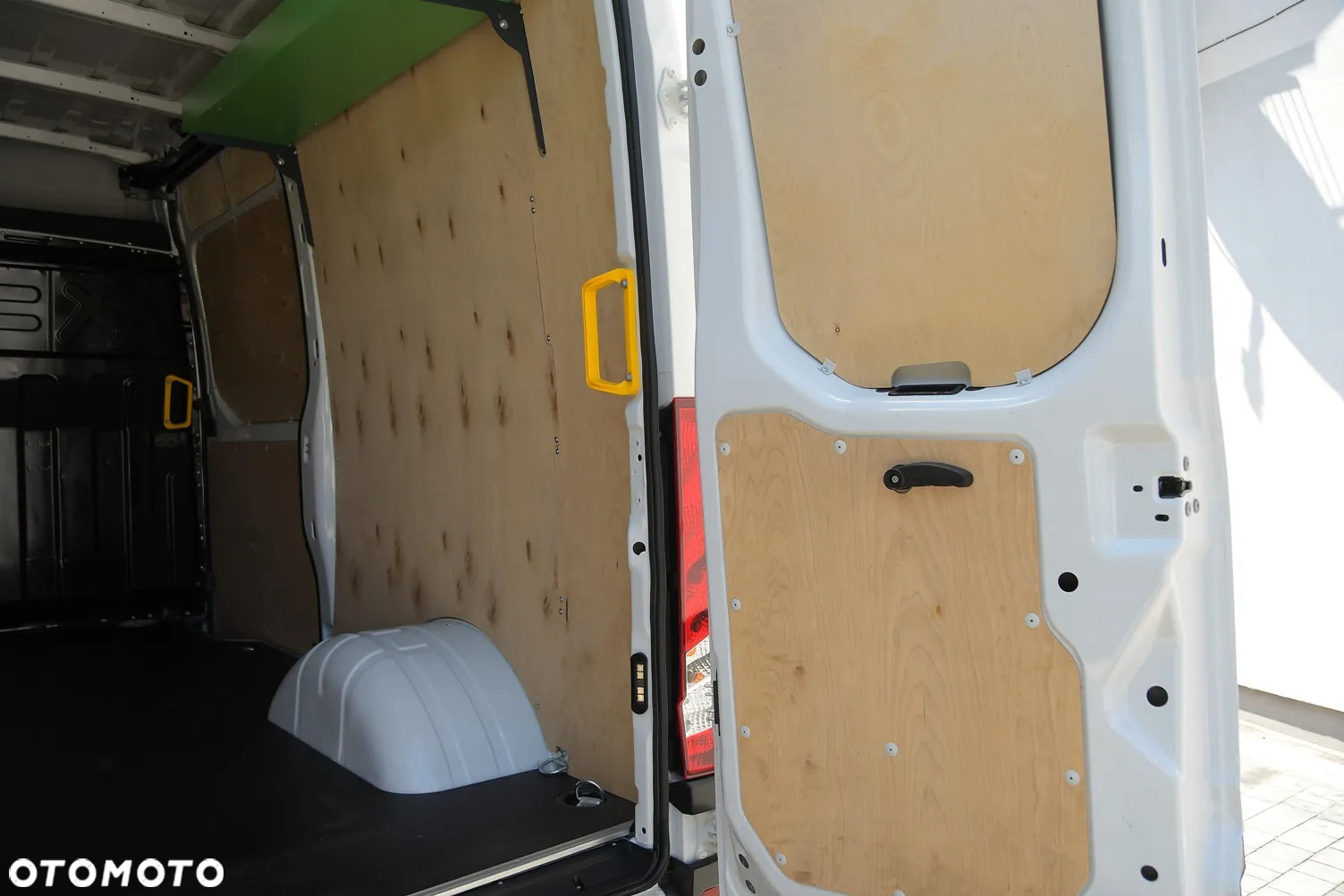 Iveco DAILY 35-180 BLIŹNIAK * 3.0 Diesel 180KM * PRZEBIEG: 25 000 *BLOKADA MOSTU * BOAGTY! * JAK NOWY! - 18