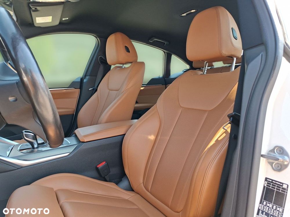 BMW Seria 4 420d xDrive M Sport - 13