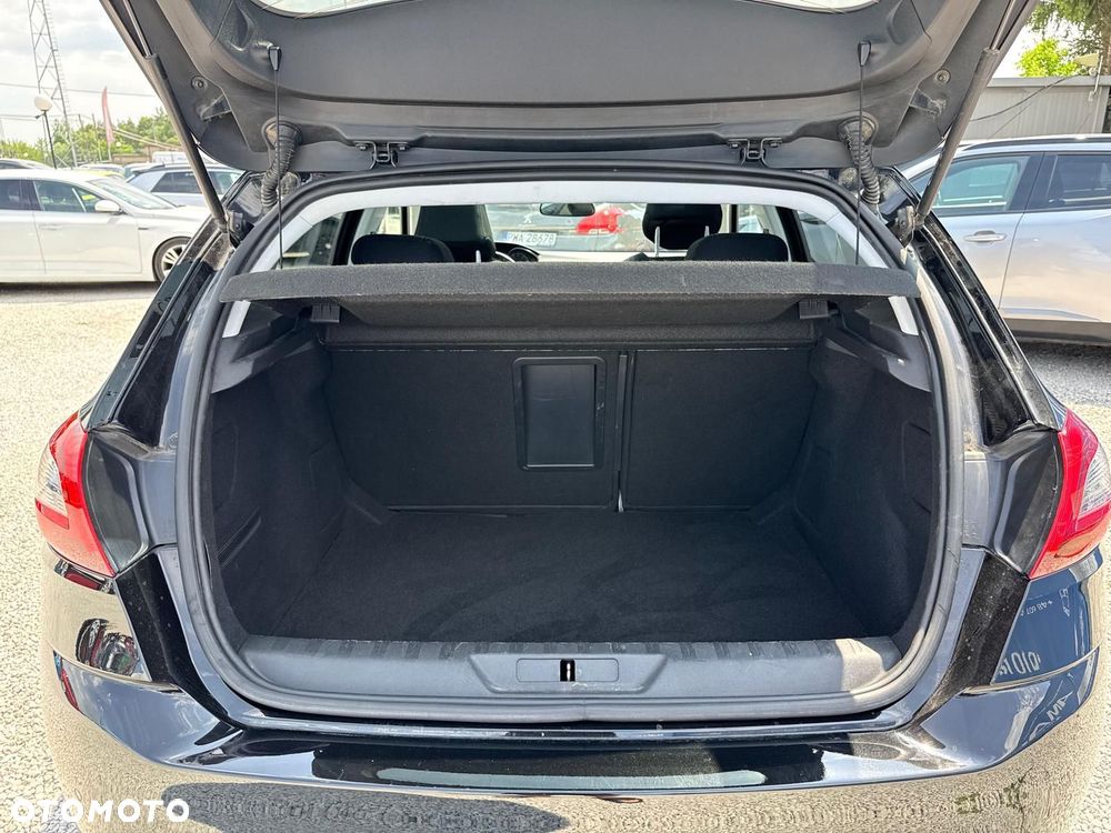 Peugeot 308 1.5 BlueHDi Active S&S - 24