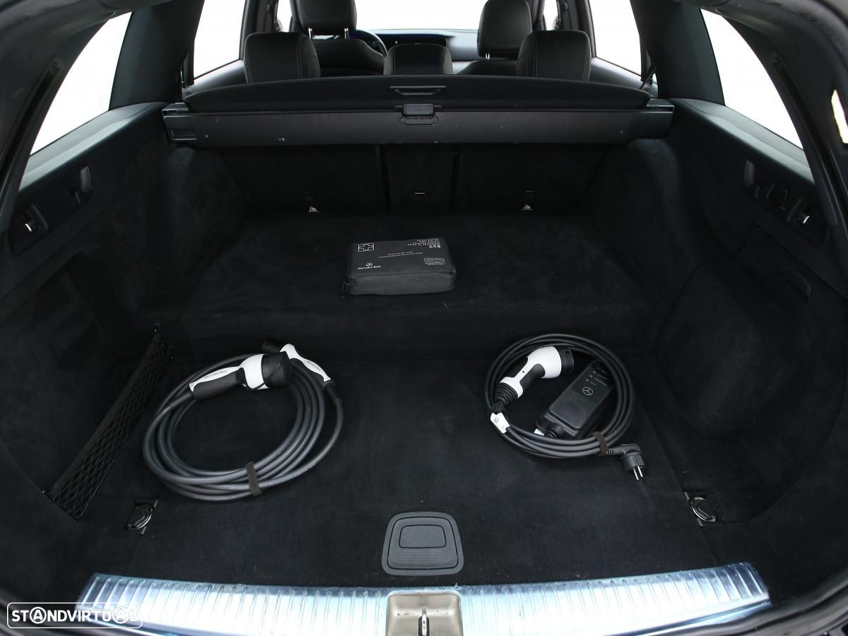 Mercedes-Benz E 300 de T 9G-TRONIC AMG Line - 13
