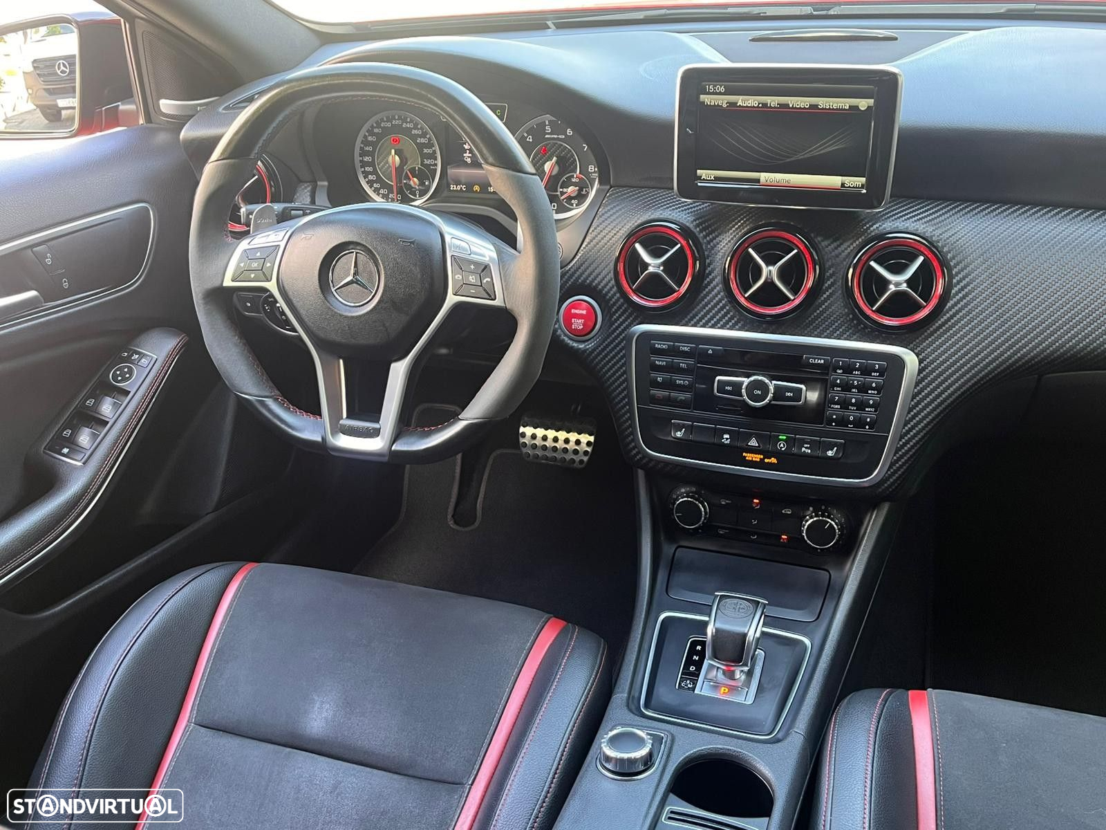 Mercedes-Benz A 45 AMG 4-Matic - 35