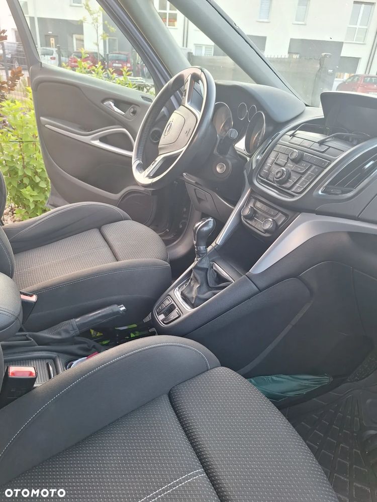 Opel Zafira - 3