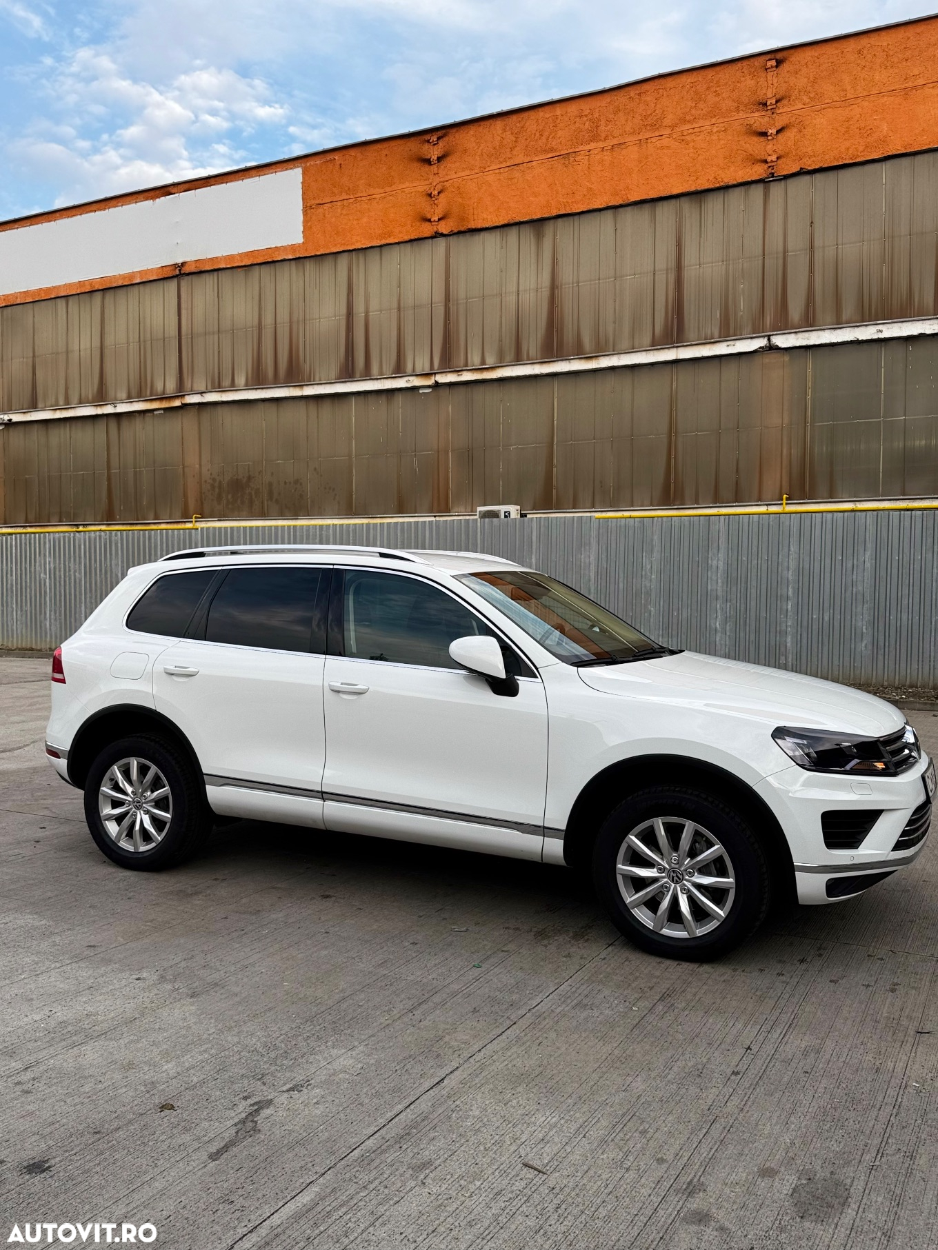 Volkswagen Touareg 3.0 V6 TDI BMT - 17