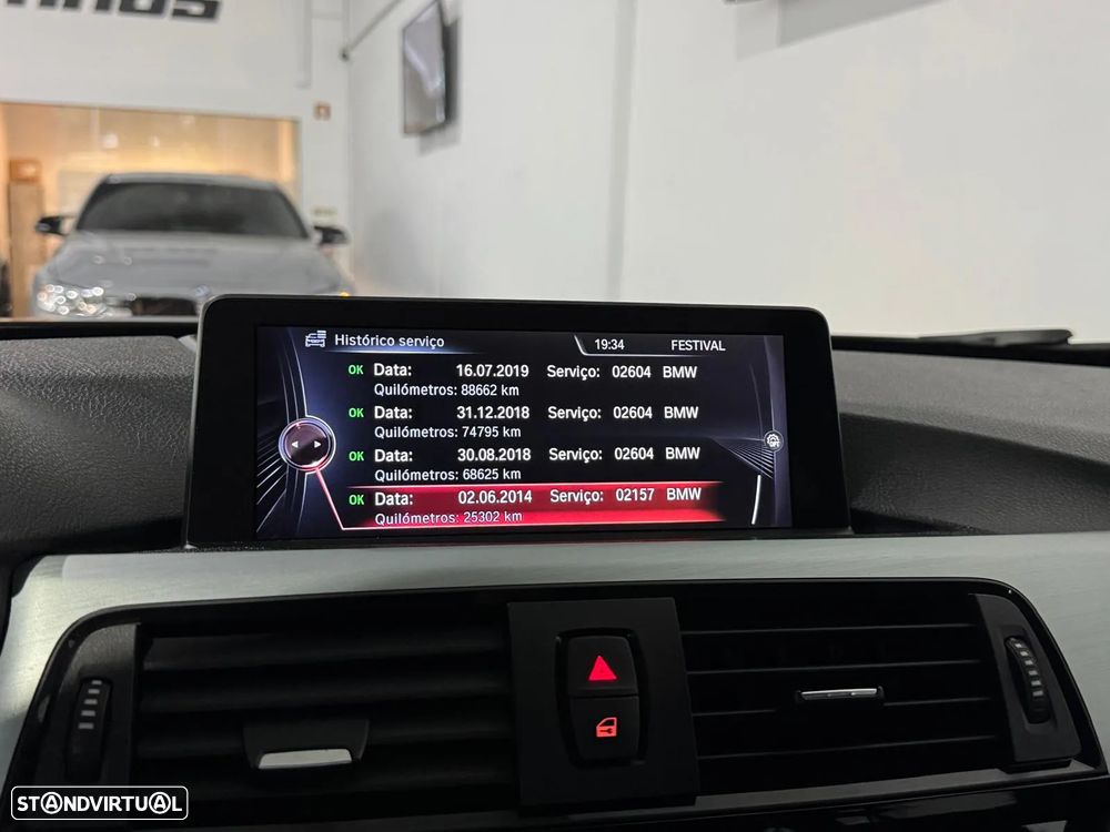 BMW 320 d Touring Pack M - 27