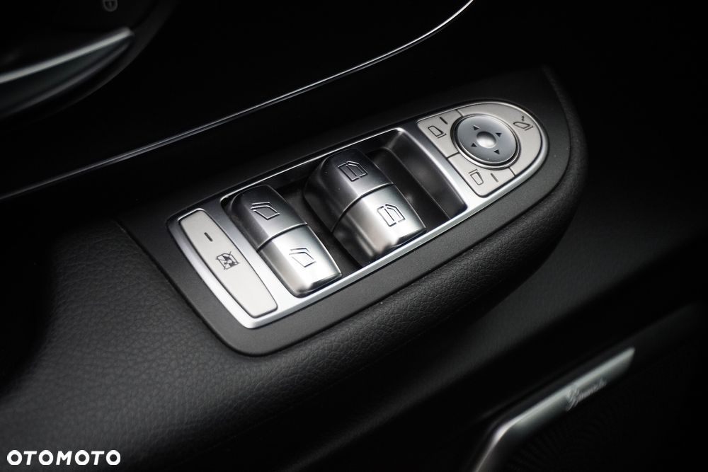 Mercedes-Benz Klasa V 250 d lang 4Matic 9G-TRONIC Avantgarde - 13