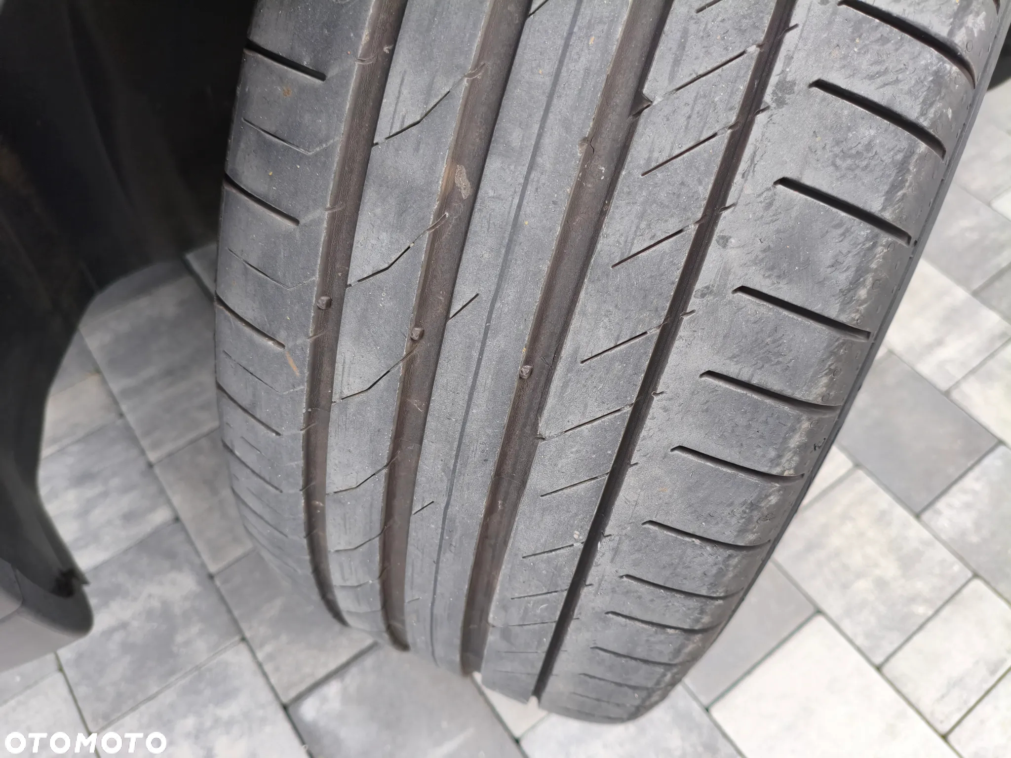Ford Kuga 2.0 TDCi 2x4 Titanium - 15