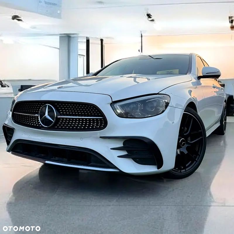 Mercedes-Benz Klasa E 250 9G-TRONIC AMG Line - 14