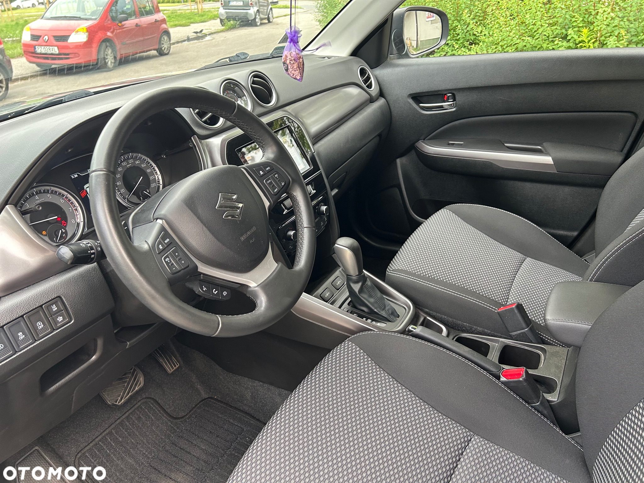 Suzuki Vitara 1.4 Boosterjet SHVS Premium 2WD - 8