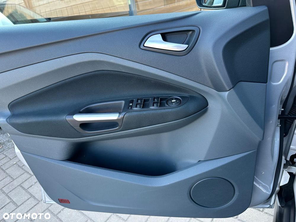 Ford C-MAX - 19