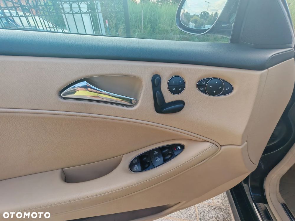 Mercedes-Benz CLS 350 7G-TRONIC - 15