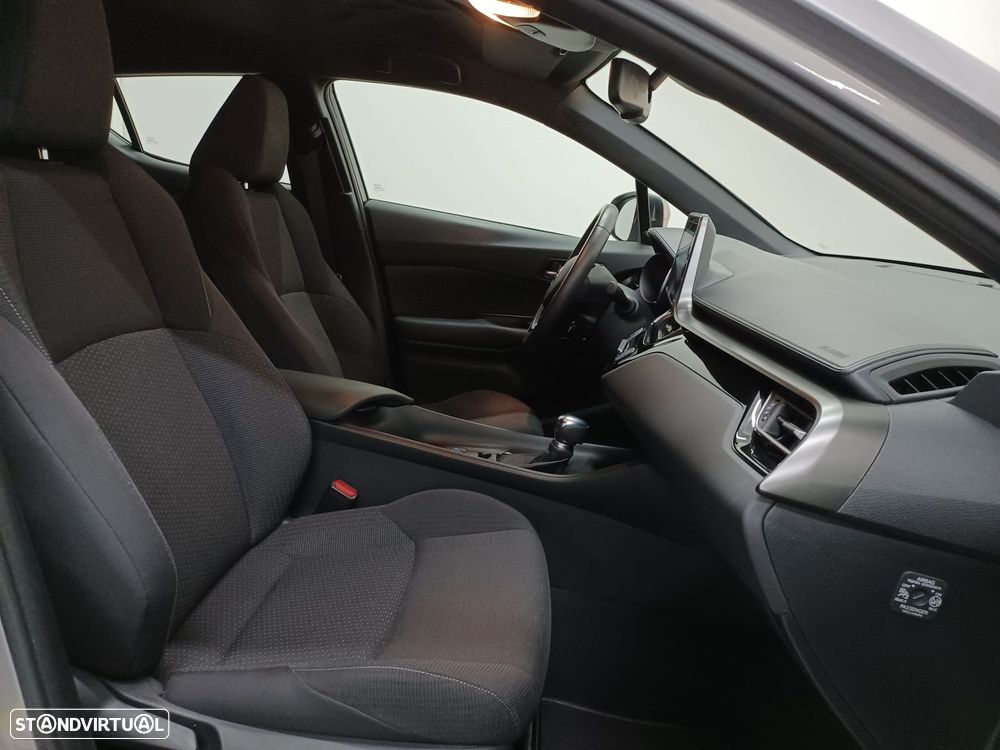 Toyota C-HR - 17