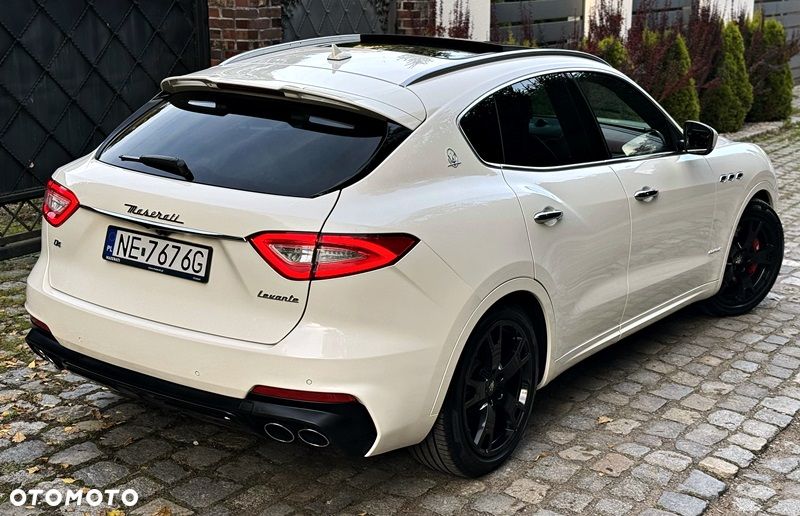 Maserati Levante Diesel Granlusso - 36