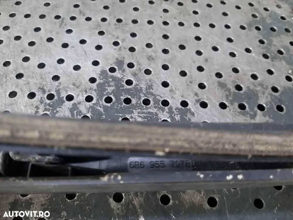 Brat stergator haion vw polo 6r 6r6955707b - 3