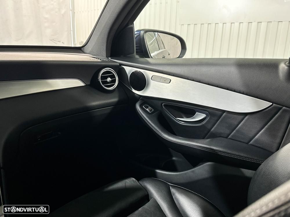 Mercedes-Benz GLC 220 d 4Matic 9G-TRONIC AMG Line - 31